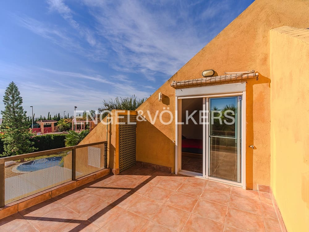 Chalet de 5 habitaciones en Muchamiel / Mutxamel en venta con piscina garaje - 760.000 € (Ref: 9396542)