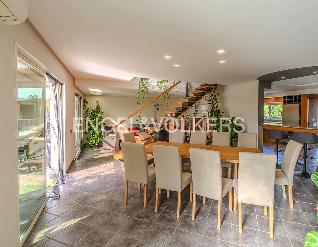 Chalet de 5 habitaciones en Muchamiel / Mutxamel en venta con piscina garaje - 760.000 € (Ref: 9396542)