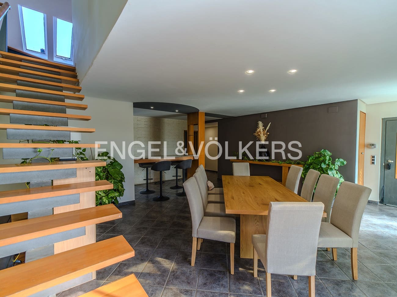 Chalet de 5 habitaciones en Muchamiel / Mutxamel en venta con piscina garaje - 760.000 € (Ref: 9396542)