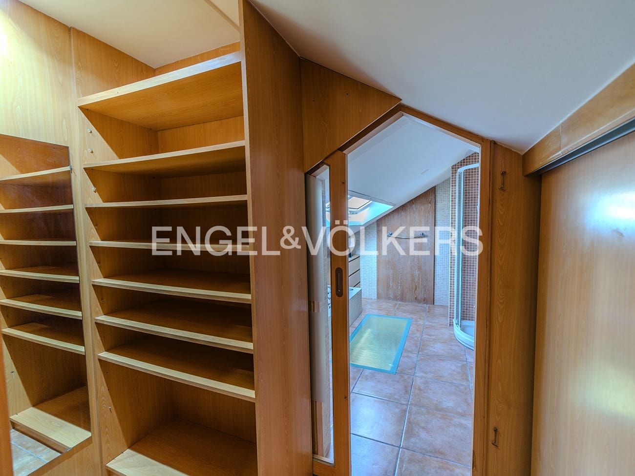 Chalet de 5 habitaciones en Muchamiel / Mutxamel en venta con piscina garaje - 760.000 € (Ref: 9396542)