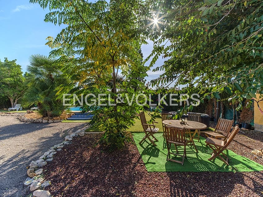 Chalet de 5 habitaciones en Muchamiel / Mutxamel en venta con piscina garaje - 760.000 € (Ref: 9396542)