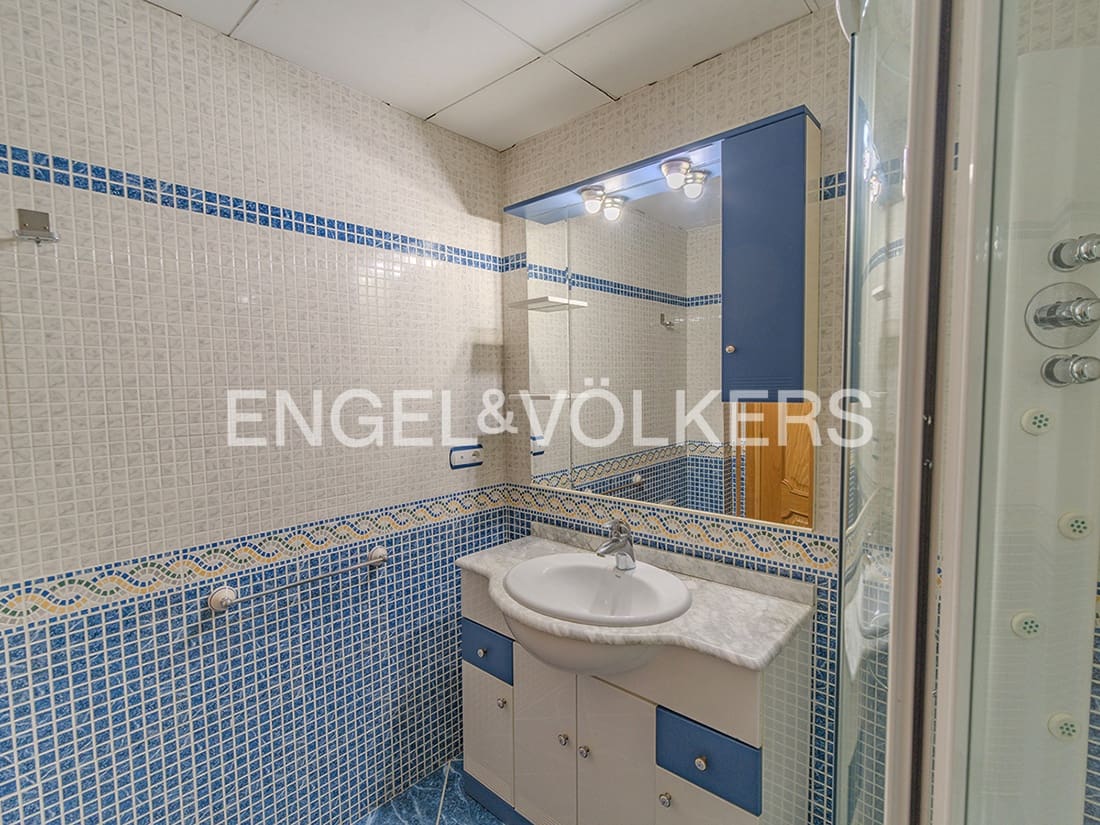 Chalet de 6 habitaciones en Muchamiel / Mutxamel en venta con piscina garaje - 635.000 € (Ref: 9414799)