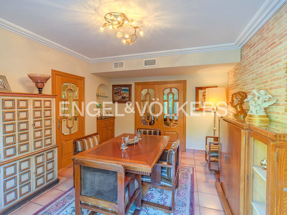 Chalet de 6 habitaciones en Muchamiel / Mutxamel en venta con piscina garaje - 635.000 € (Ref: 9414799)