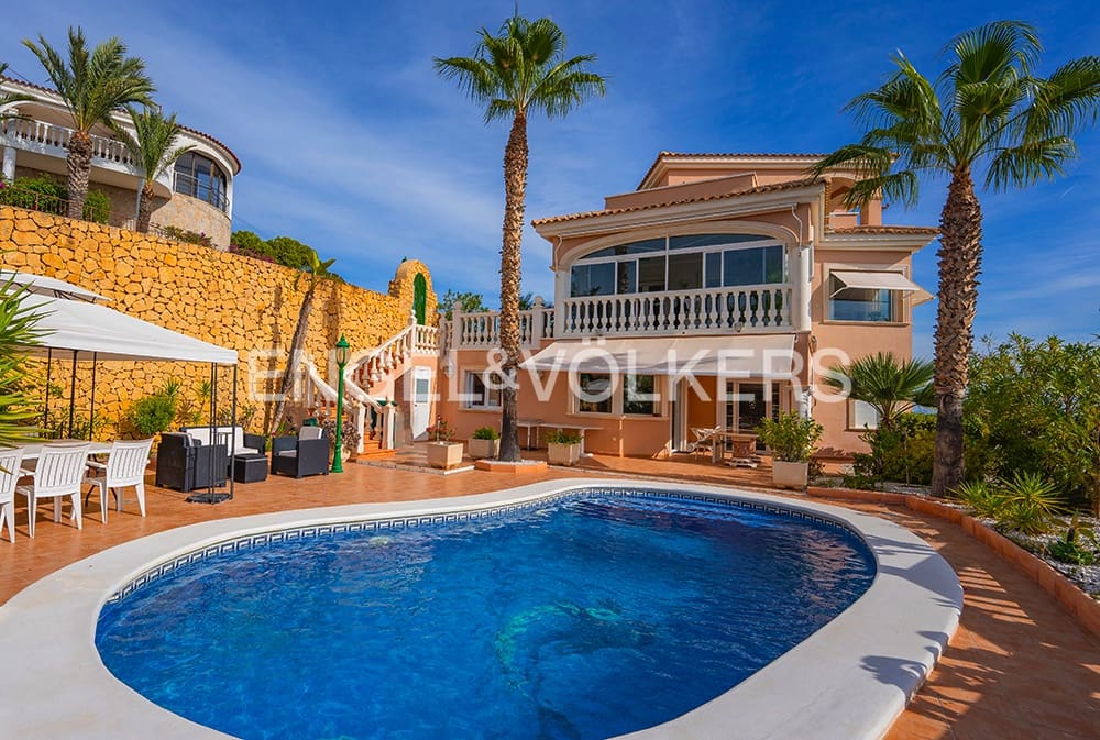 5 sovrum Villa till salu i El Campello med pool garage - 1 150 000 € (Ref: 9428697)