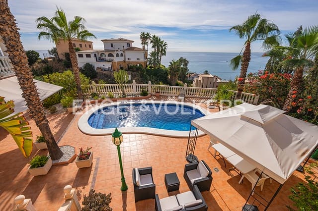 5 bedroom Villa for sale in Coveta Fuma, El Campello with pool garage - € 1,150,000 (Ref: 9428697)