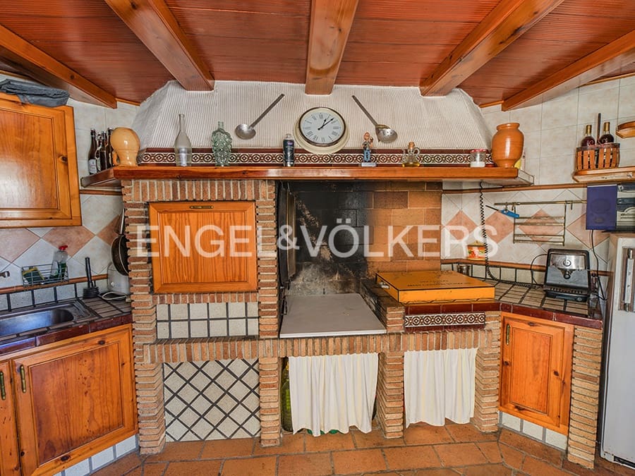 5 chambre Villa/Maison à vendre à San Vicente / Sant Vicent del Raspeig avec piscine garage - 715 000 € (Ref: 9432398)