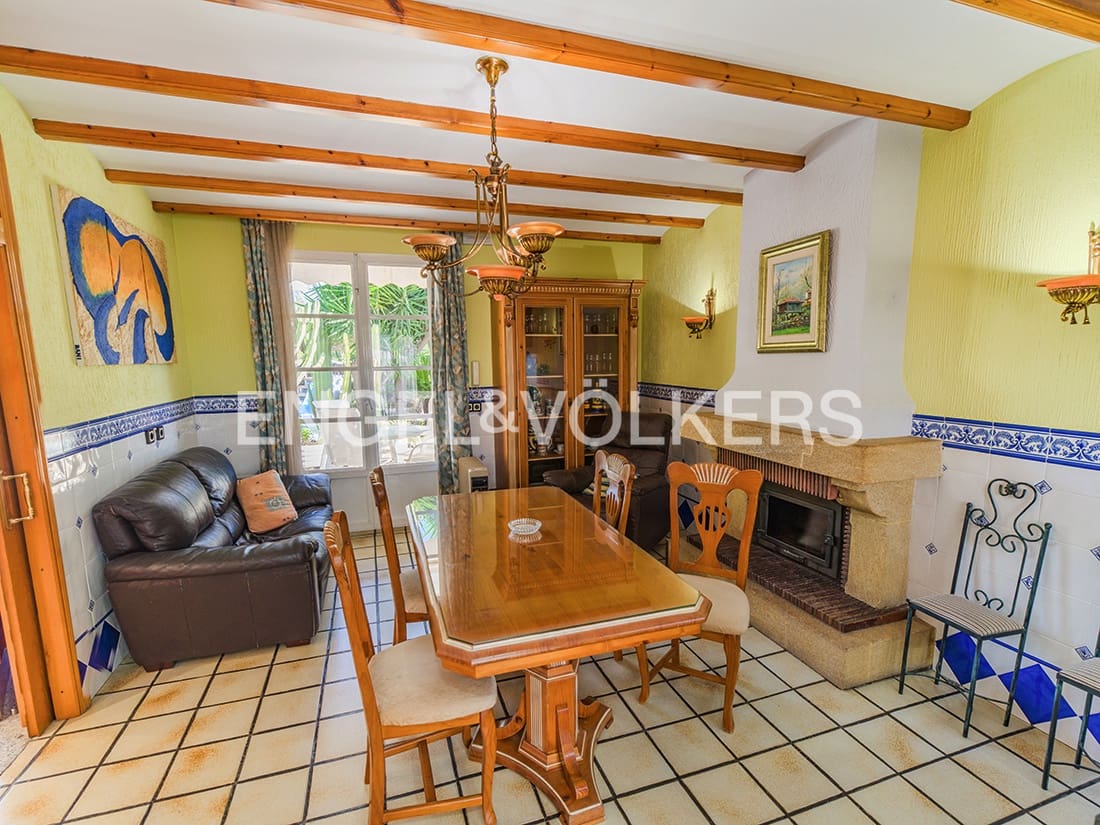 5 chambre Villa/Maison à vendre à San Vicente / Sant Vicent del Raspeig avec piscine garage - 715 000 € (Ref: 9432398)