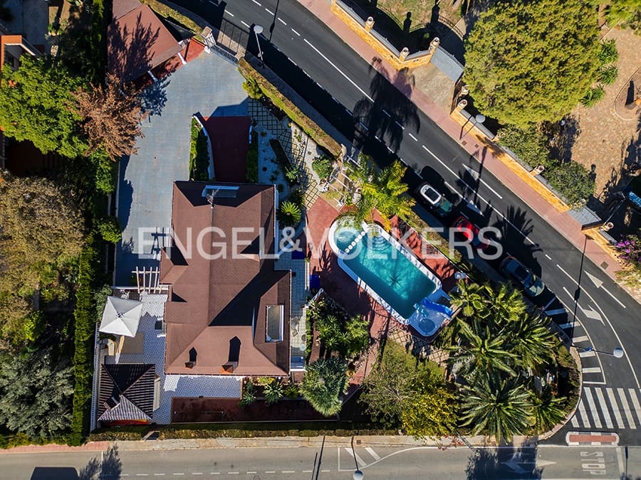 5 chambre Villa/Maison à vendre à San Vicente / Sant Vicent del Raspeig avec piscine garage - 715 000 € (Ref: 9432398)