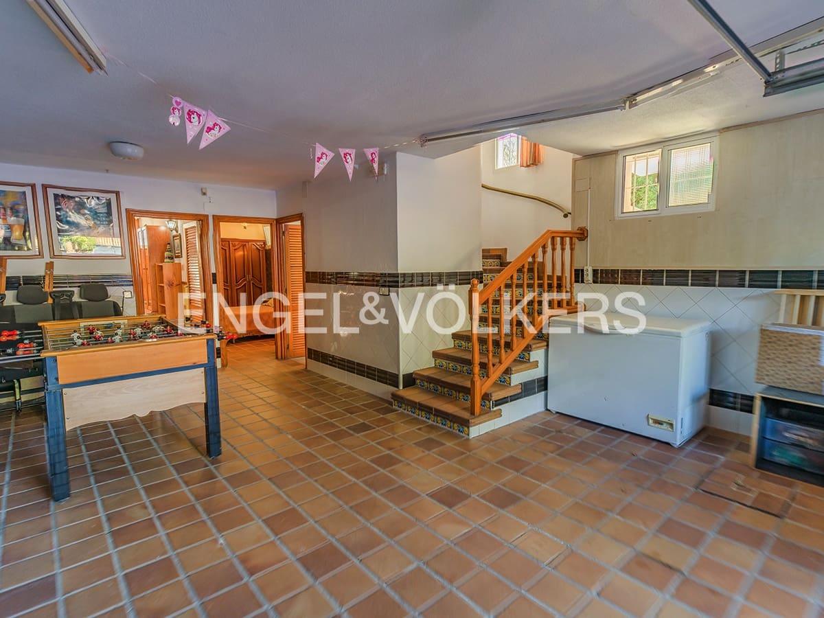 5 chambre Villa/Maison à vendre à San Vicente / Sant Vicent del Raspeig avec piscine garage - 715 000 € (Ref: 9432398)