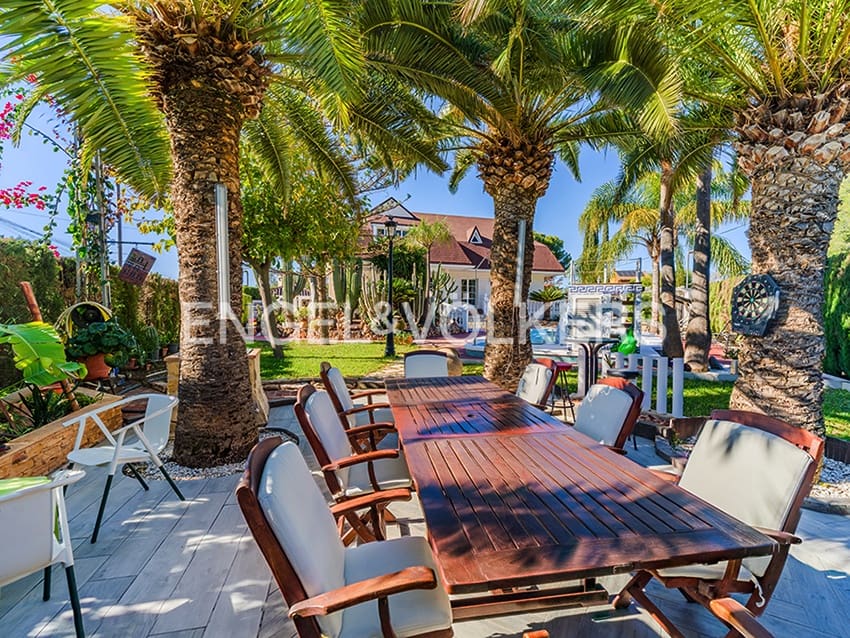 5 chambre Villa/Maison à vendre à San Vicente / Sant Vicent del Raspeig avec piscine garage - 715 000 € (Ref: 9432398)