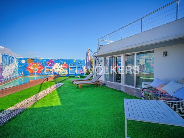 4 slaapkamer Villa te koop in Muchamiel / Mutxamel met zwembad garage - € 680.000 (Ref: 9496445)