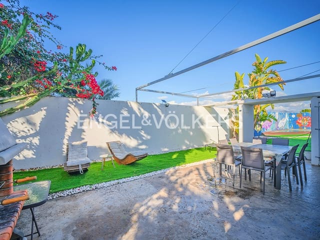 4 slaapkamer Villa te koop in Muchamiel / Mutxamel met zwembad garage - € 680.000 (Ref: 9496445)