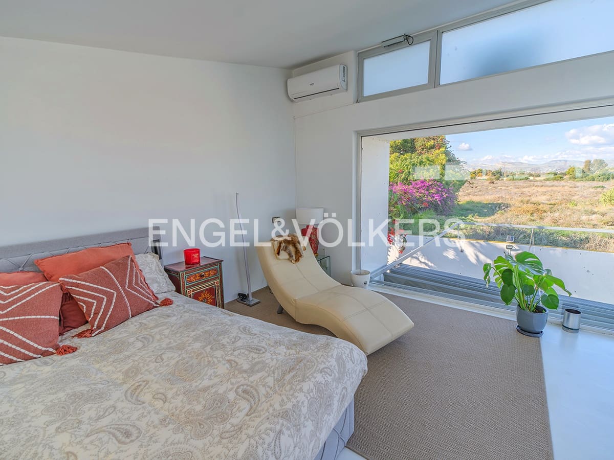 4 slaapkamer Villa te koop in Muchamiel / Mutxamel met zwembad garage - € 680.000 (Ref: 9496445)