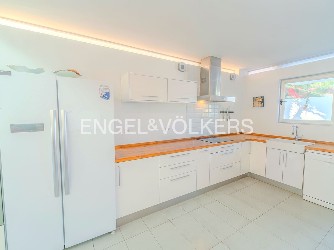 4 slaapkamer Villa te koop in Muchamiel / Mutxamel met zwembad garage - € 680.000 (Ref: 9496445)