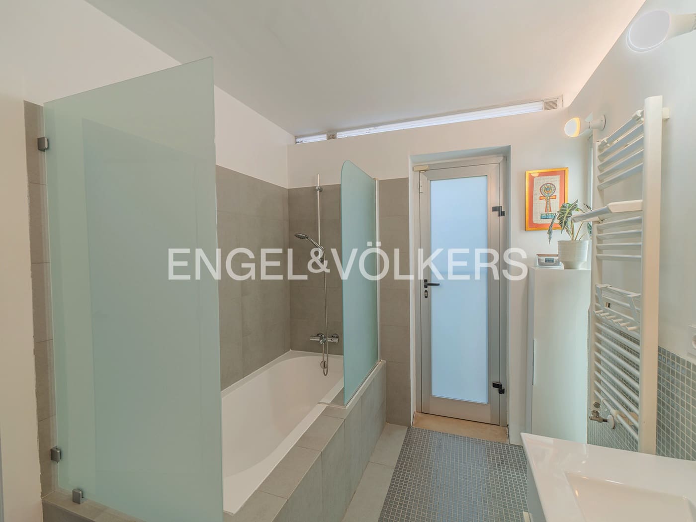 4 slaapkamer Villa te koop in Muchamiel / Mutxamel met zwembad garage - € 680.000 (Ref: 9496445)