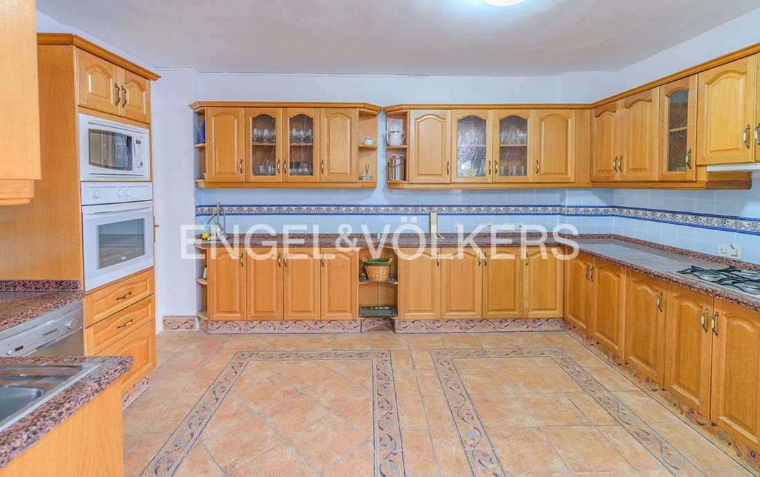 3 soveværelse Lejlighed til salg i Alicante by - € 460.000 (Ref: 9505942)