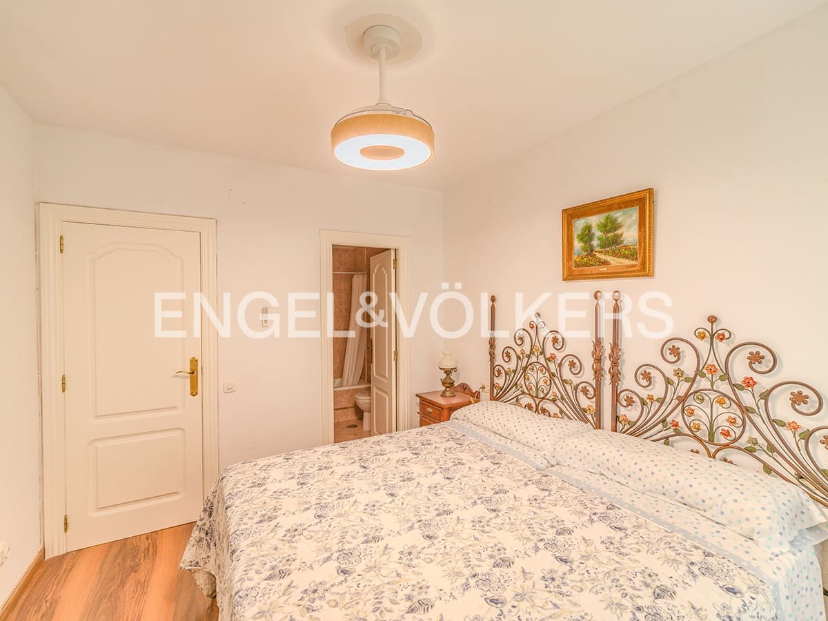 3 soveværelse Lejlighed til salg i Alicante by - € 460.000 (Ref: 9505942)