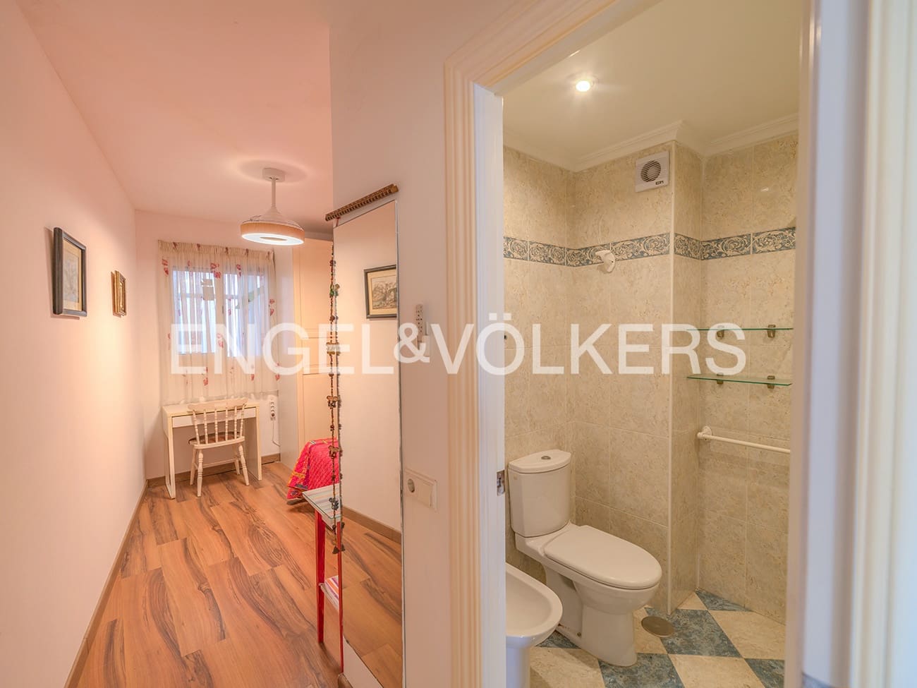 3 soveværelse Lejlighed til salg i Alicante by - € 460.000 (Ref: 9505942)