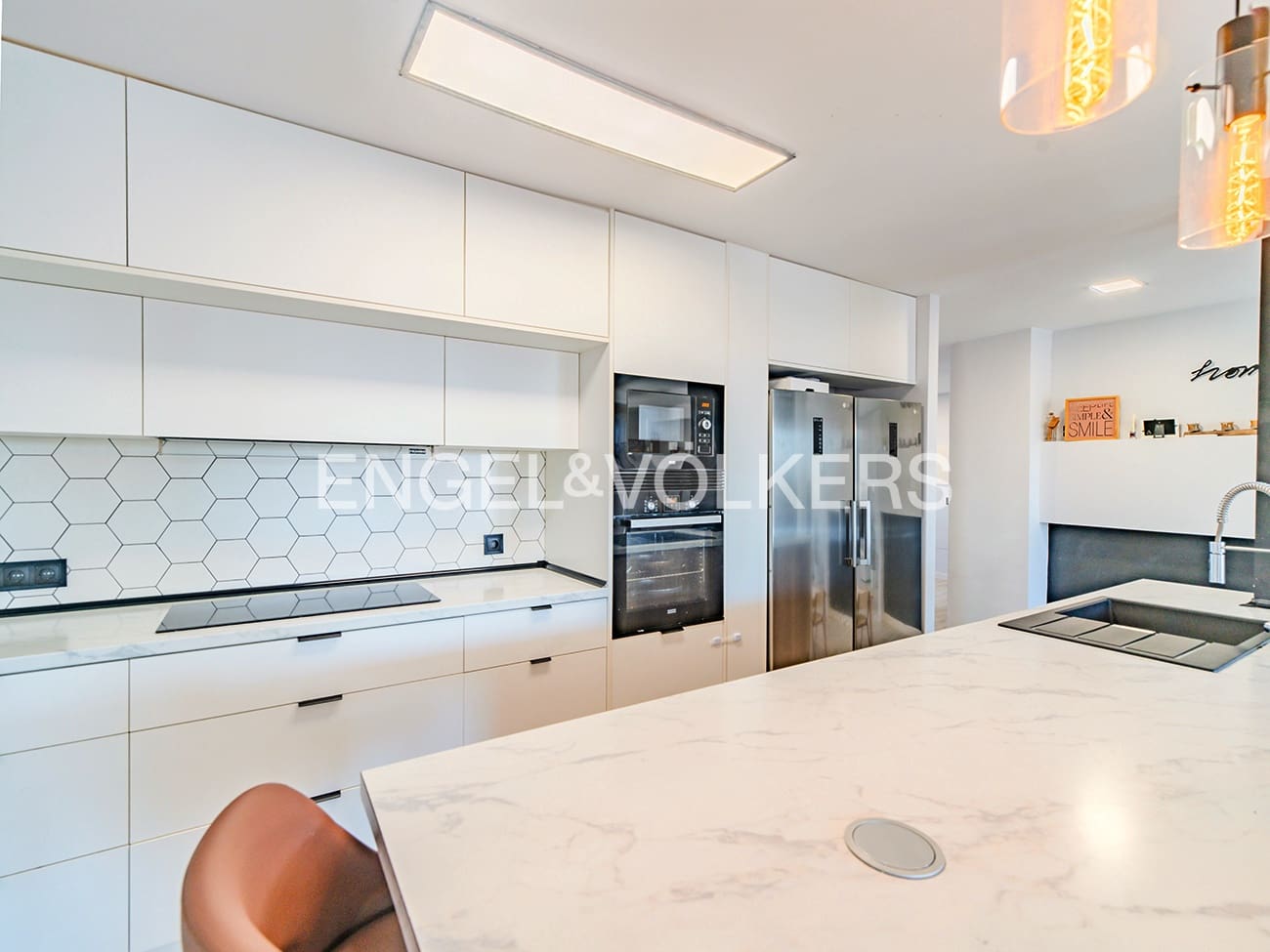 3 sypialnia Apartament na sprzedaż w Miasto Alicante / Alacant z basenem garażem - 559 000 € (Ref: 9525670)