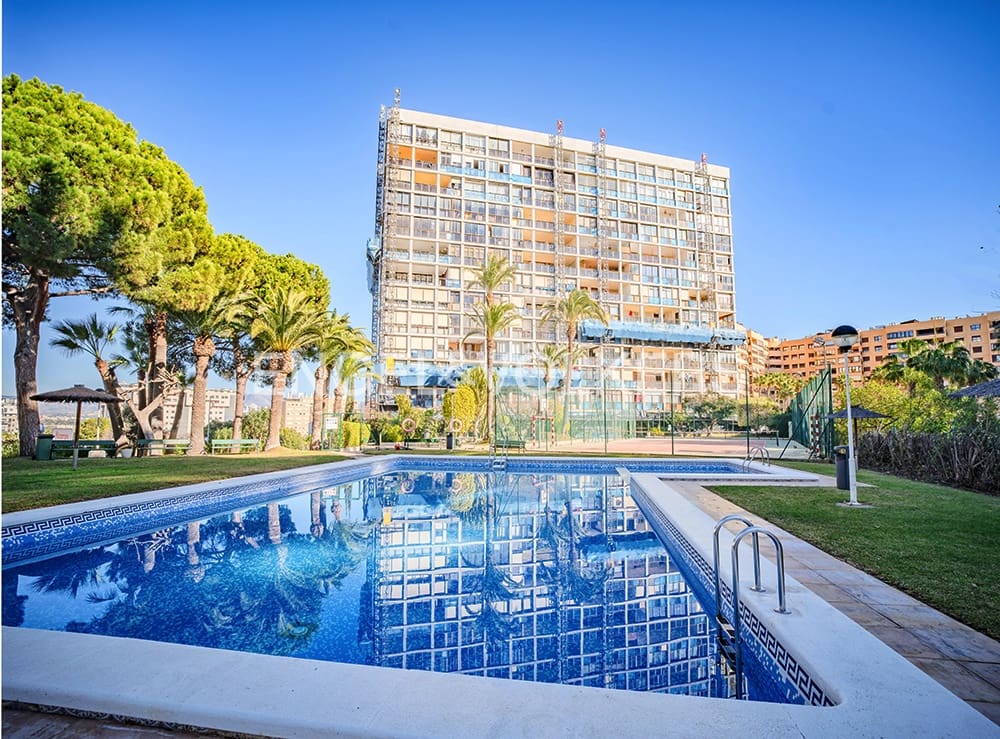 3 sypialnia Apartament na sprzedaż w Miasto Alicante / Alacant z basenem garażem - 559 000 € (Ref: 9525670)