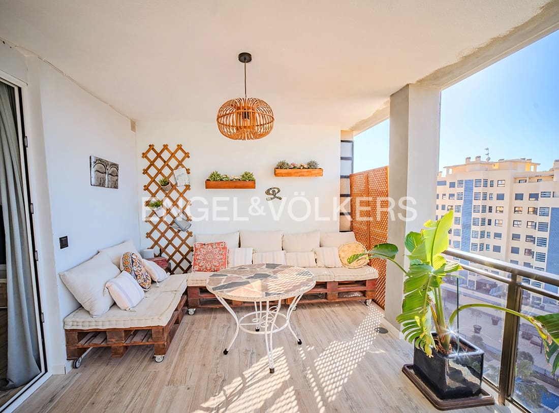 3 sypialnia Apartament na sprzedaż w Miasto Alicante / Alacant z basenem garażem - 559 000 € (Ref: 9525670)