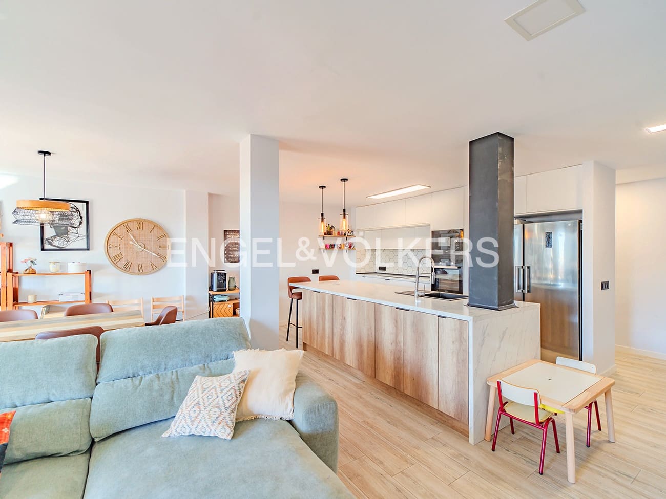 3 sypialnia Apartament na sprzedaż w Miasto Alicante / Alacant z basenem garażem - 559 000 € (Ref: 9525670)