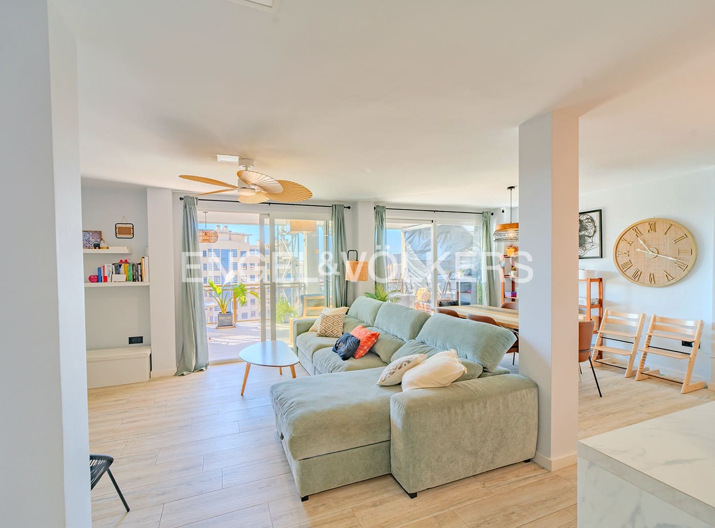 3 sypialnia Apartament na sprzedaż w Miasto Alicante / Alacant z basenem garażem - 559 000 € (Ref: 9525670)