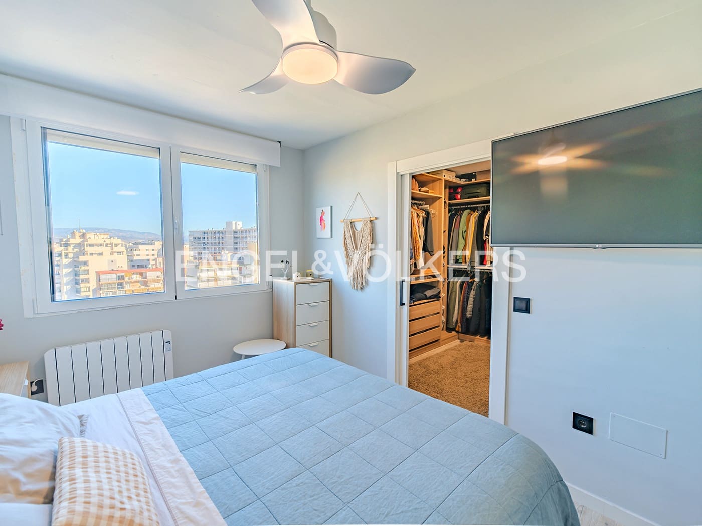 3 sypialnia Apartament na sprzedaż w Miasto Alicante / Alacant z basenem garażem - 559 000 € (Ref: 9525670)