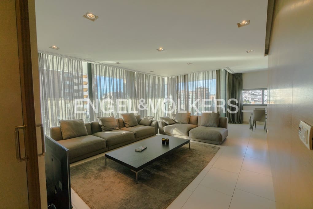 Apartamento de 3 habitaciones en Alicante / Alacant ciudad en venta con piscina garaje - 895.000 € (Ref: 9525735)