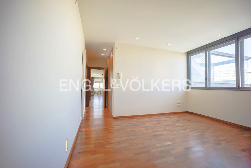 Apartamento de 3 habitaciones en Alicante / Alacant ciudad en venta con piscina garaje - 895.000 € (Ref: 9525735)