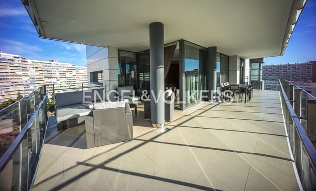 Apartamento de 3 habitaciones en Playa de San Juan, Alicante / Alacant ciudad en venta con piscina garaje - 895.000 € (Ref: 9525735)