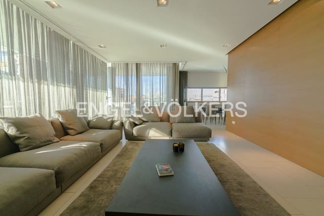 Apartamento de 3 habitaciones en Playa de San Juan, Alicante / Alacant ciudad en venta con piscina garaje - 895.000 € (Ref: 9525735)