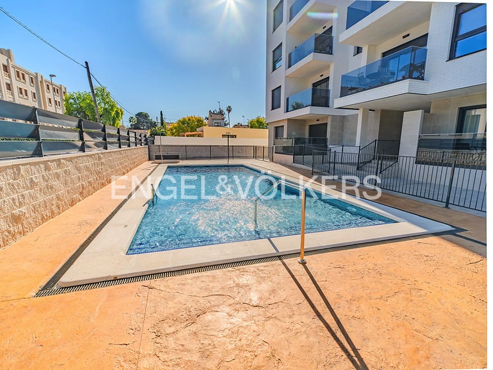 2 bedroom Apartment for sale in San Juan de Alicante / Sant Joan d'Alacant with pool garage - € 340,000 (Ref: 9528461)