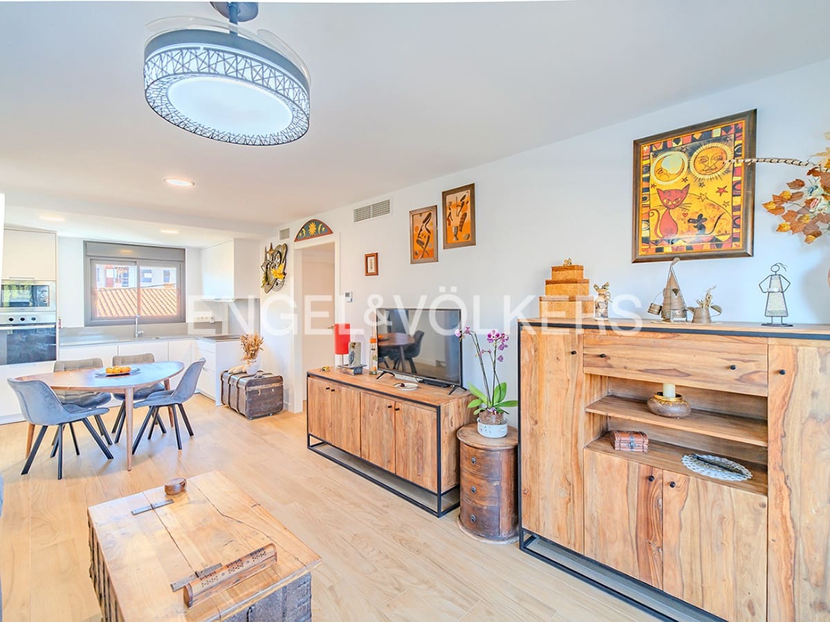 2 bedroom Apartment for sale in San Juan de Alicante / Sant Joan d'Alacant with pool garage - € 340,000 (Ref: 9528461)