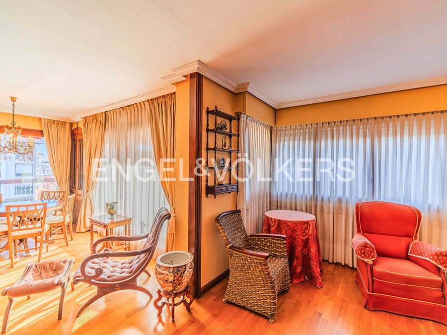 4 Zimmer Apartment zu verkaufen in Alicante / Alacant Stadt - 790.000 € (Ref: 9559460)