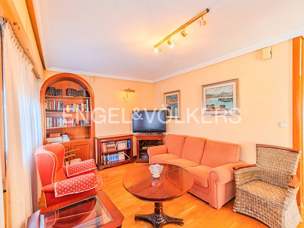 4 Zimmer Apartment zu verkaufen in Alicante / Alacant Stadt - 790.000 € (Ref: 9559460)