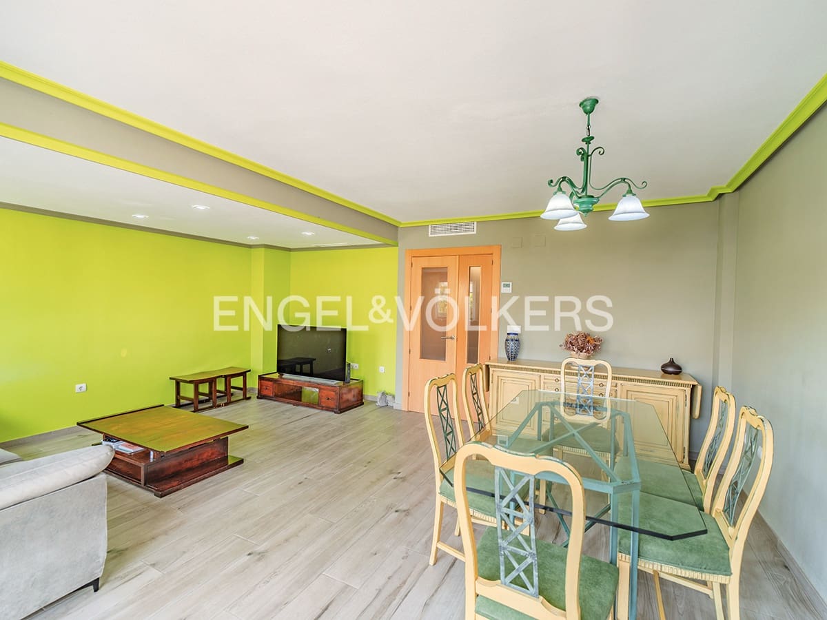 4 Zimmer Bungalow zu verkaufen in Alicante / Alacant Stadt mit Pool Garage - 790.000 € (Ref: 9562287)