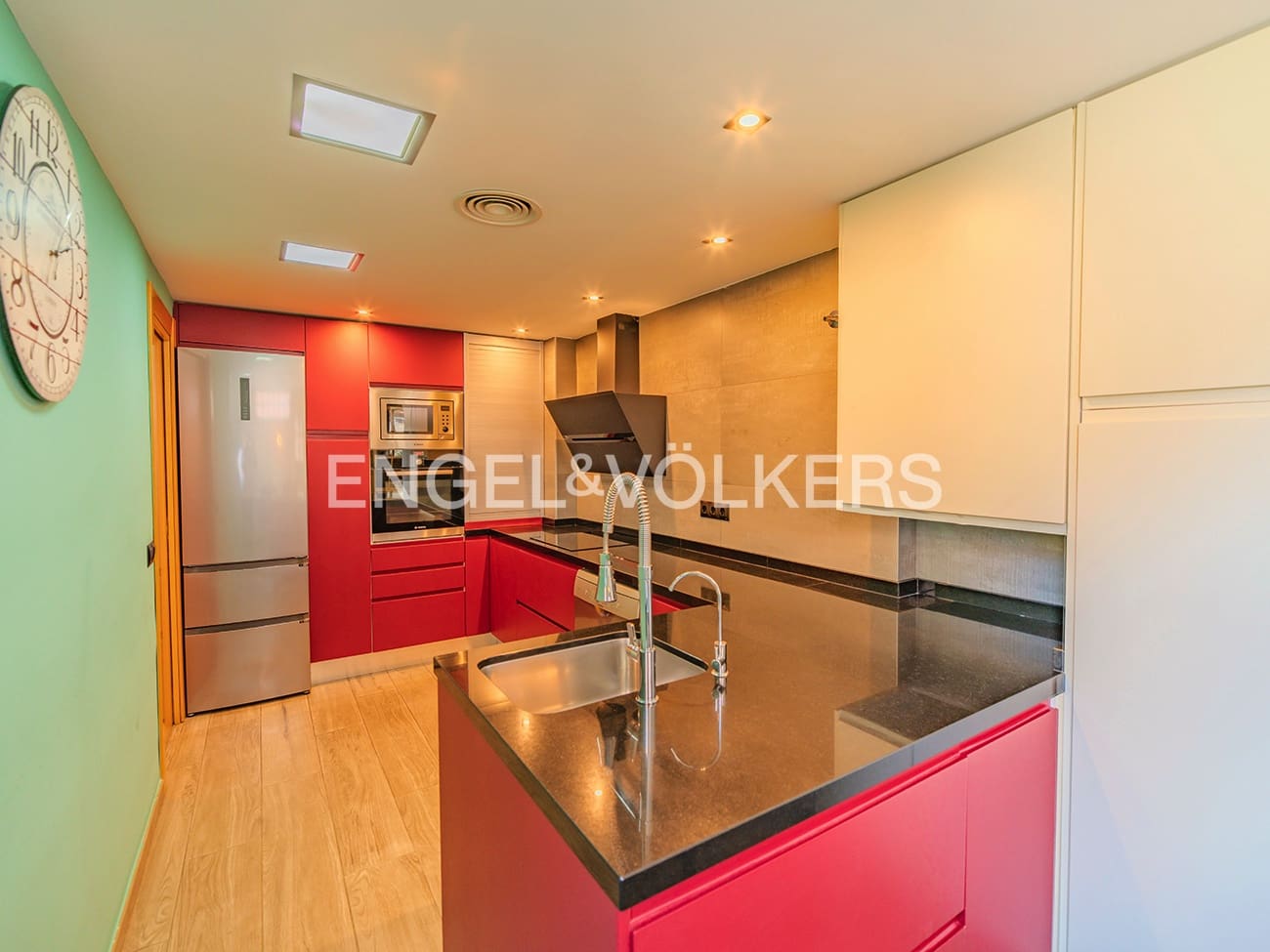 4 Zimmer Bungalow zu verkaufen in Alicante / Alacant Stadt mit Pool Garage - 790.000 € (Ref: 9562287)