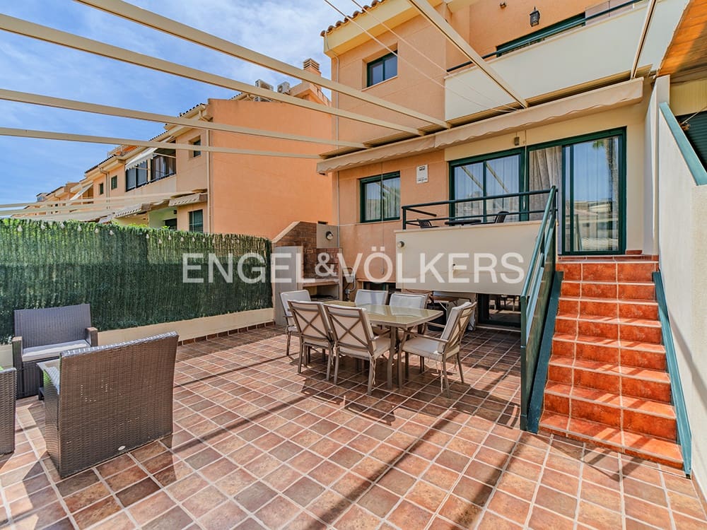 4 Zimmer Bungalow zu verkaufen in Alicante / Alacant Stadt mit Pool Garage - 790.000 € (Ref: 9562287)