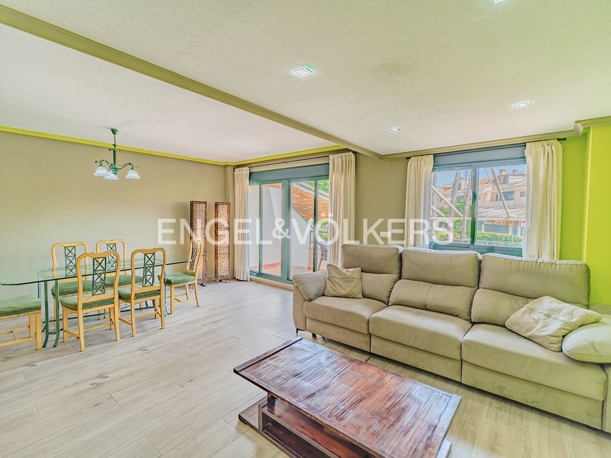 4 Zimmer Bungalow zu verkaufen in Alicante / Alacant Stadt mit Pool Garage - 790.000 € (Ref: 9562287)