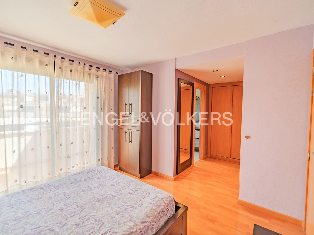 4 Zimmer Bungalow zu verkaufen in Alicante / Alacant Stadt mit Pool Garage - 790.000 € (Ref: 9562287)