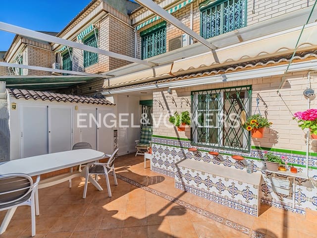 Bungalow de 4 habitaciones en Cabo de las Huertas, Alicante / Alacant ciudad en venta con piscina garaje - 585.000 € (Ref: 9588096)