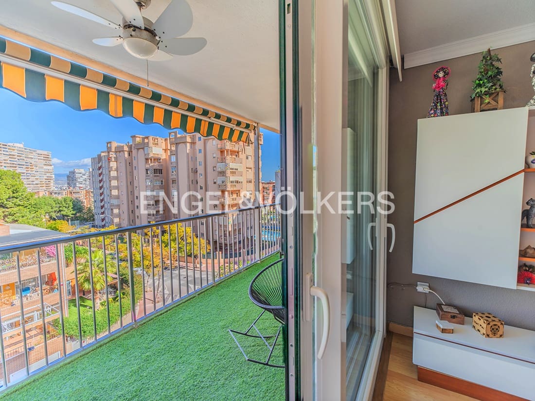 3 chambre Appartement à vendre à Alicante ville avec piscine garage - 395 000 € (Ref: 9588137)