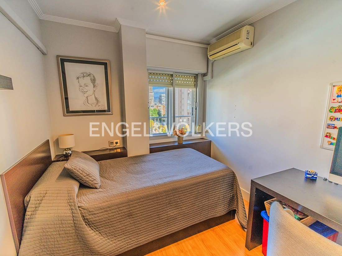 3 chambre Appartement à vendre à Alicante ville avec piscine garage - 395 000 € (Ref: 9588137)