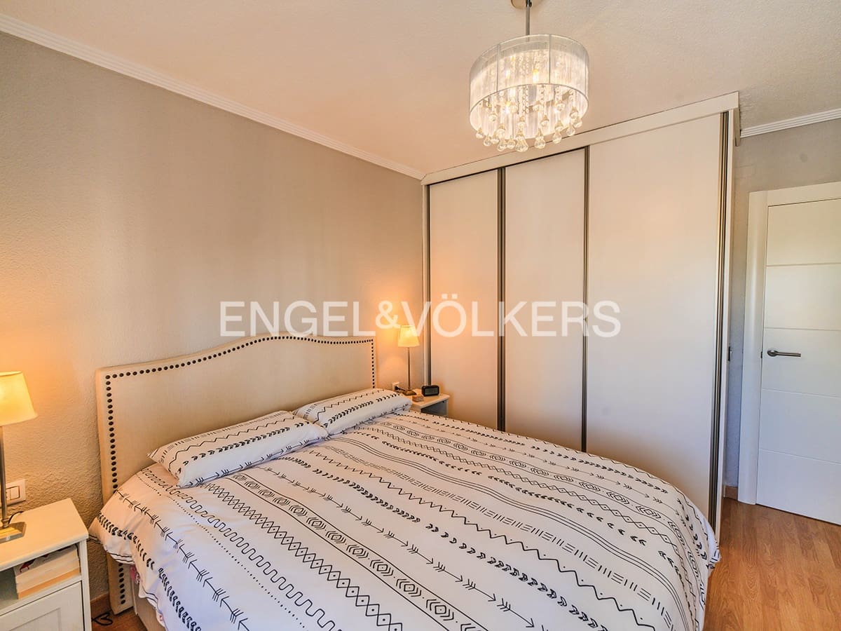 3 chambre Appartement à vendre à Alicante ville avec piscine garage - 395 000 € (Ref: 9588137)