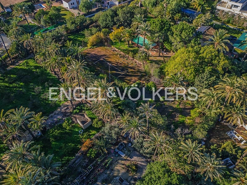 4 slaapkamer Villa te koop in Elche / Elx met zwembad garage - € 1.200.000 (Ref: 9606551)