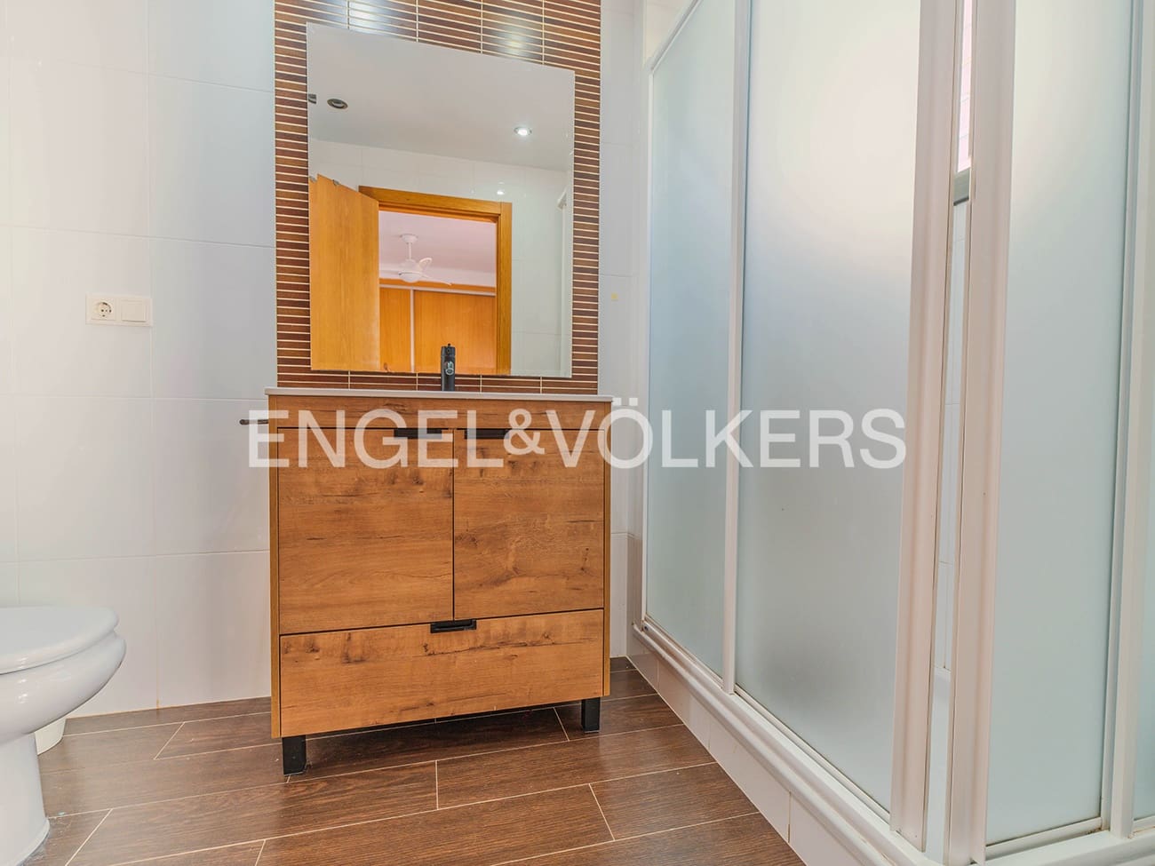 5 sovrum Bungalow till salu i Alicante stad med pool garage - 690 000 € (Ref: 9610226)