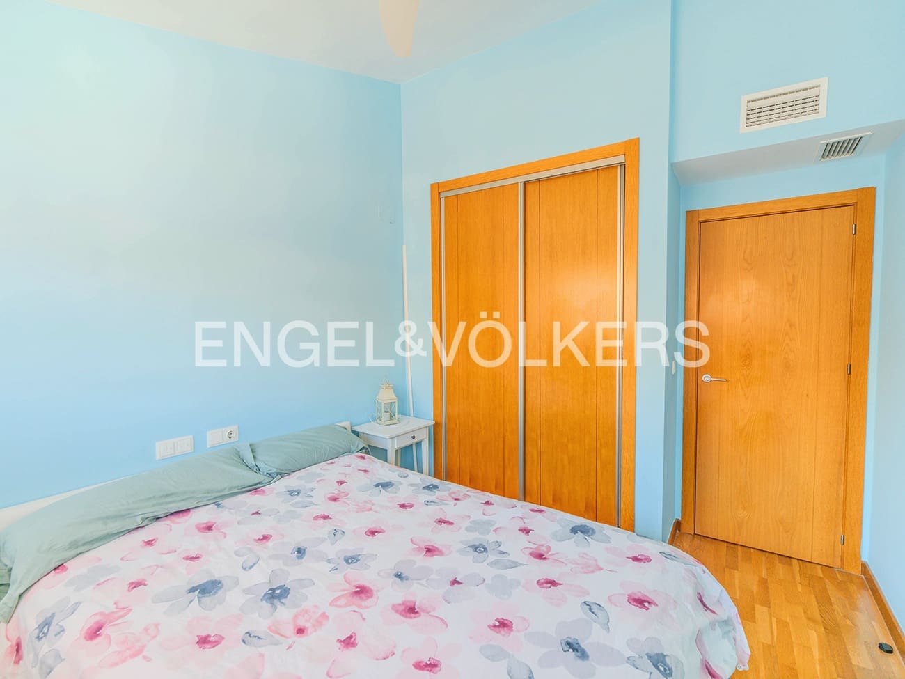 5 sovrum Bungalow till salu i Alicante stad med pool garage - 690 000 € (Ref: 9610226)