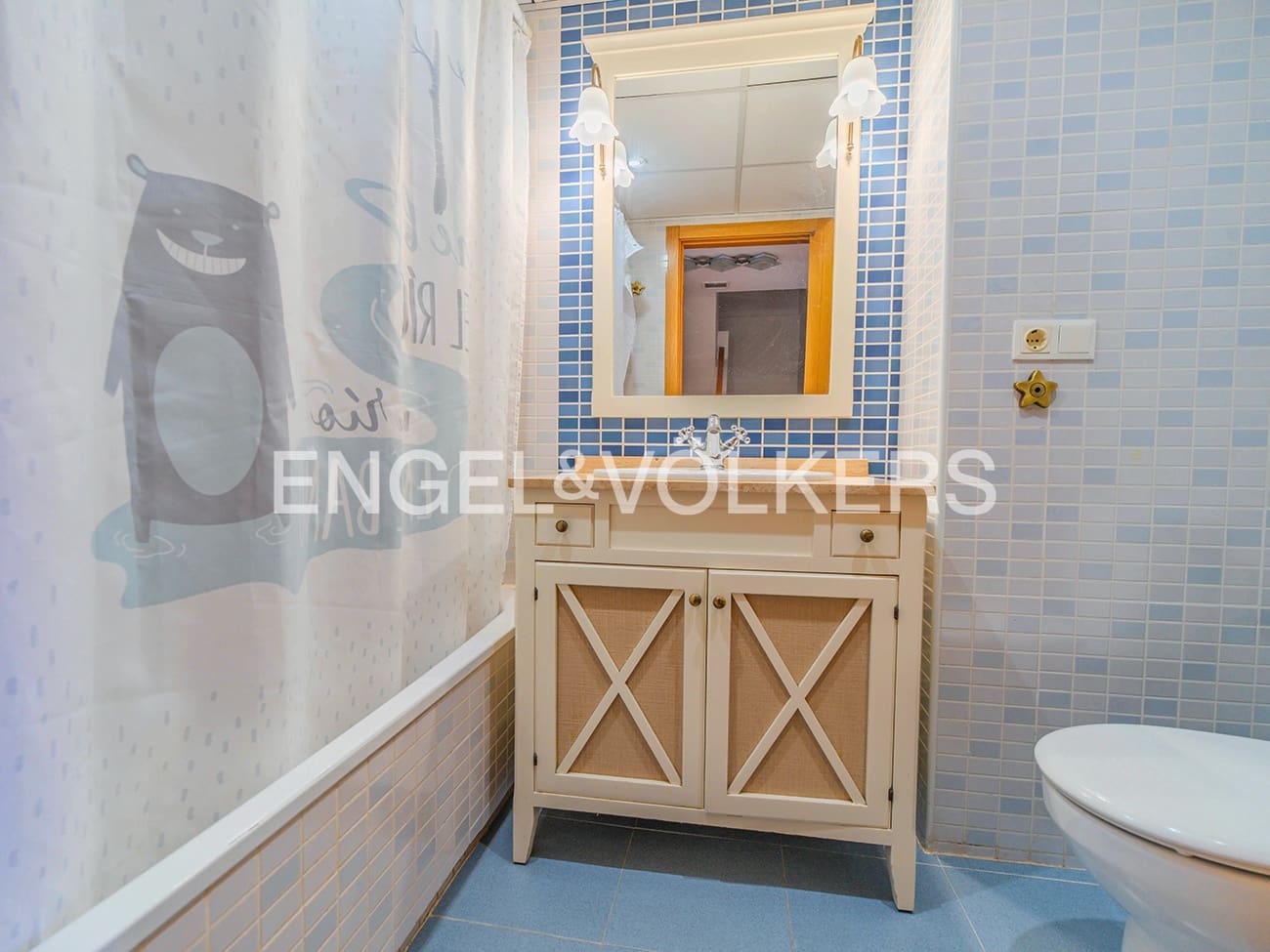 5 sovrum Bungalow till salu i Alicante stad med pool garage - 690 000 € (Ref: 9610226)