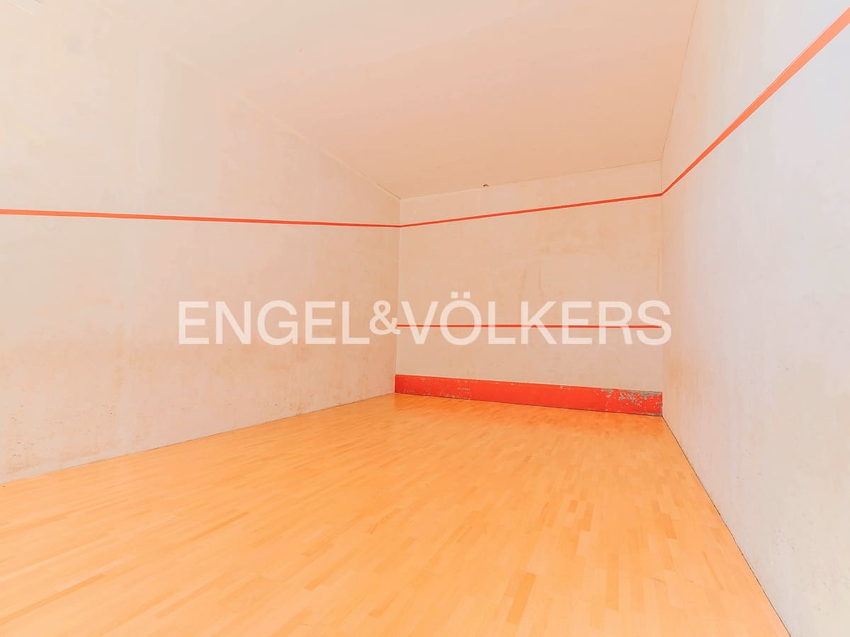 2 soveværelse Lejlighed til salg i Alicante by med swimmingpool garage - € 375.000 (Ref: 9626451)